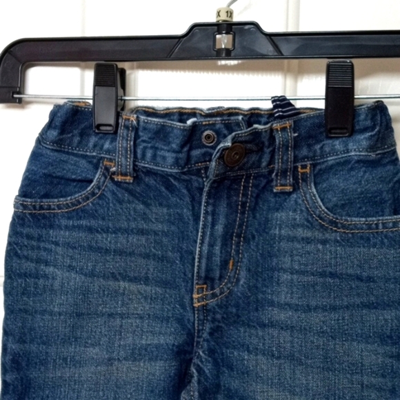 Oshkosh B'gosh/Girls /Blue Jeans/Size 4T - Picture 8 of 10